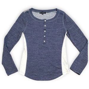 𝅺SANCTUARY Clothing Gray Lace-Back Henley - Small